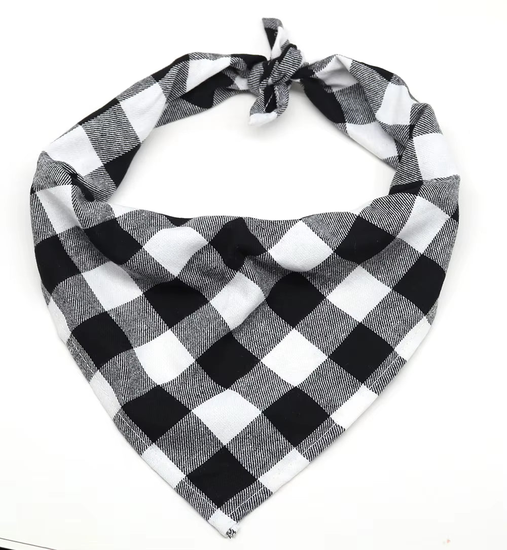 1 Pcs Large Plaid Bandana for Dag Thick Dog Pet Bandanas Scarf Winter Cotton Pet Supplies Dog Accessories Fashion Dog Bandanas